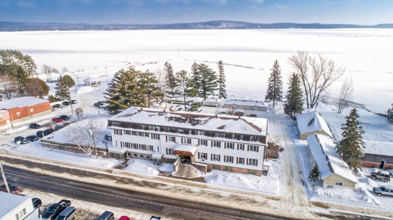 Caswell Resort Sundridge Zewnętrze zdjęcie