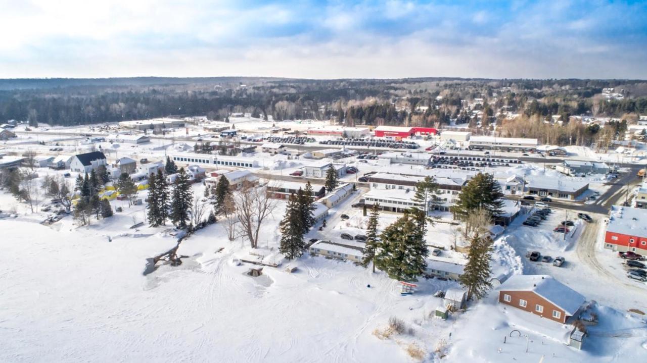 Caswell Resort Sundridge Zewnętrze zdjęcie