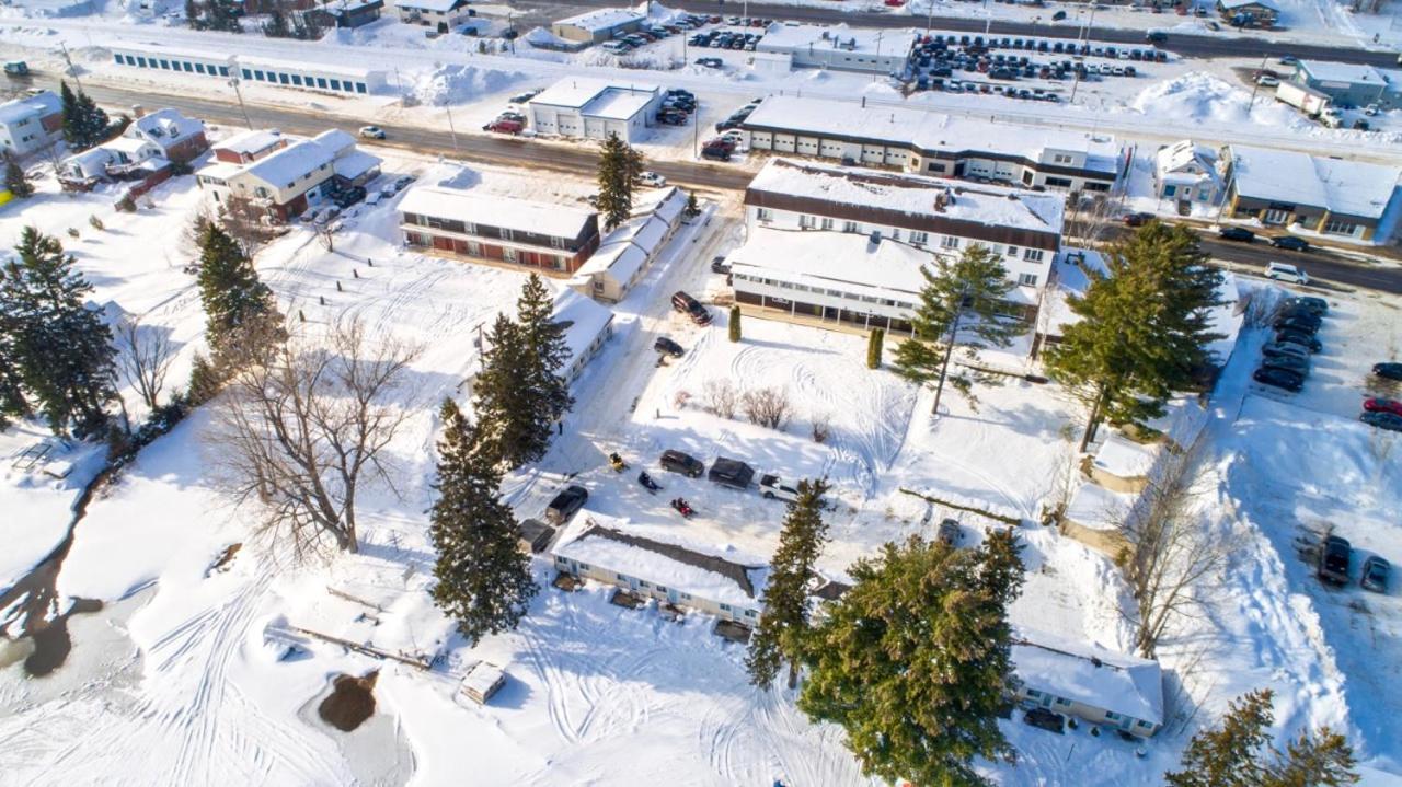 Caswell Resort Sundridge Zewnętrze zdjęcie
